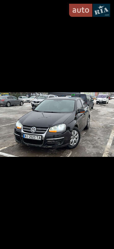 Седан Volkswagen Jetta 2006 в Ахтырке
