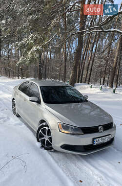 Седан Volkswagen Jetta 2011 в Києві