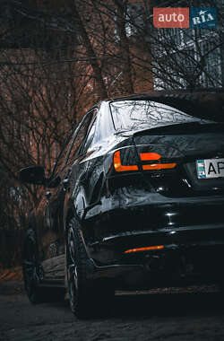 Седан Volkswagen Jetta 2012 в Запоріжжі