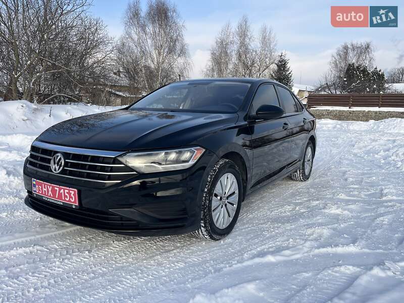 Volkswagen Jetta 2019