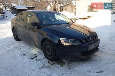 Седан Volkswagen Jetta 2014 в Радомишлі