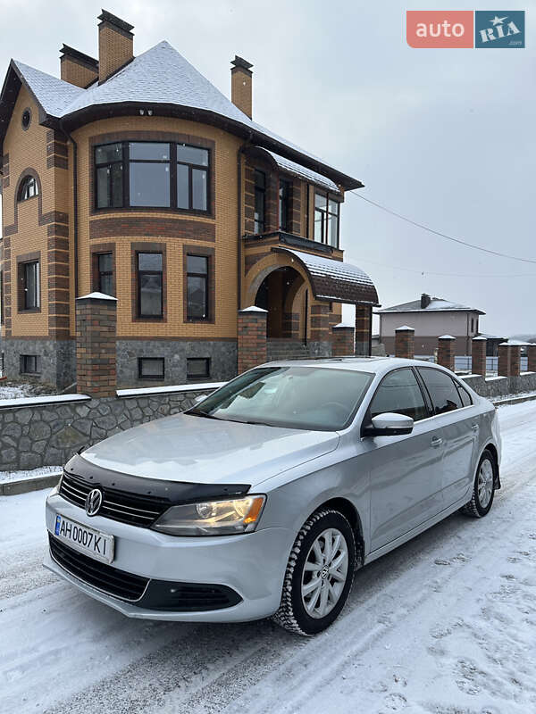 Volkswagen Jetta 2012 Volkswagen Jetta 2012