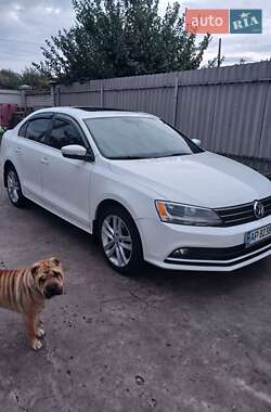 Седан Volkswagen Jetta 2015 в Запоріжжі