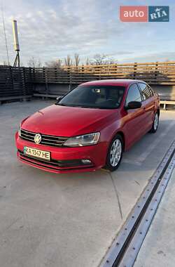Седан Volkswagen Jetta 2016 в Киеве