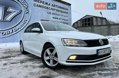 Седан Volkswagen Jetta 2016 в Хмельницком