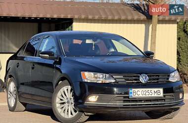 Седан Volkswagen Jetta 2015 в Києві