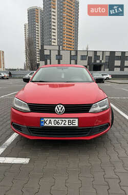 Седан Volkswagen Jetta 2014 в Киеве