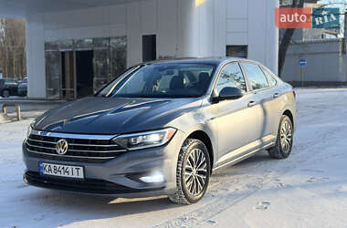 Седан Volkswagen Jetta 2019 в Днепре
