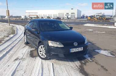 Седан Volkswagen Jetta 2013 в Одесі