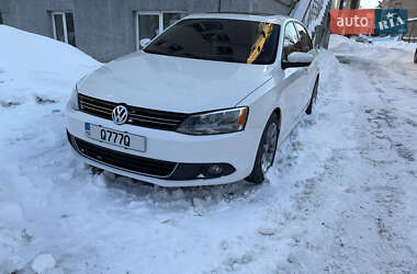 Седан Volkswagen Jetta 2012 в Киеве