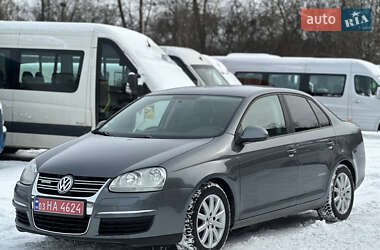Седан Volkswagen Jetta 2008 в Староконстантинове