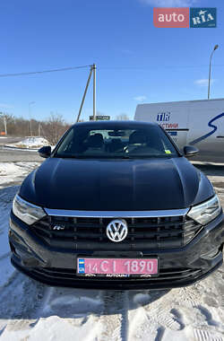 Седан Volkswagen Jetta 2020 в Львові