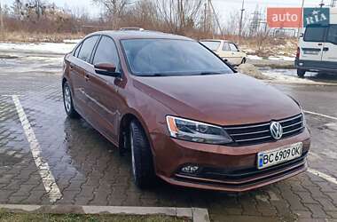 Седан Volkswagen Jetta 2016 в Львові