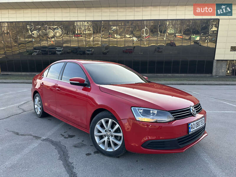 Седан Volkswagen Jetta 2014 в Запорожье