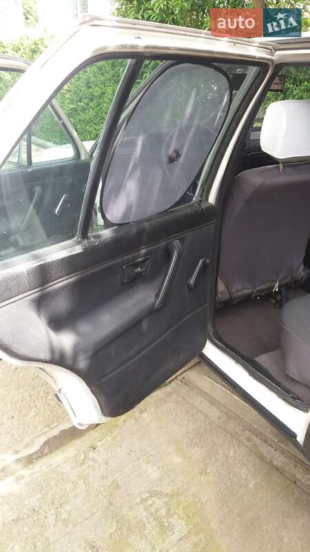 Седан Volkswagen Jetta 1987 в Надворной