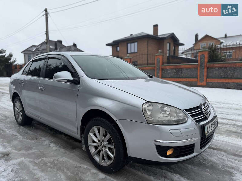 Volkswagen Jetta 2008