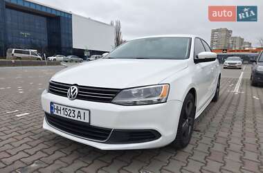 Седан Volkswagen Jetta 2012 в Одесі