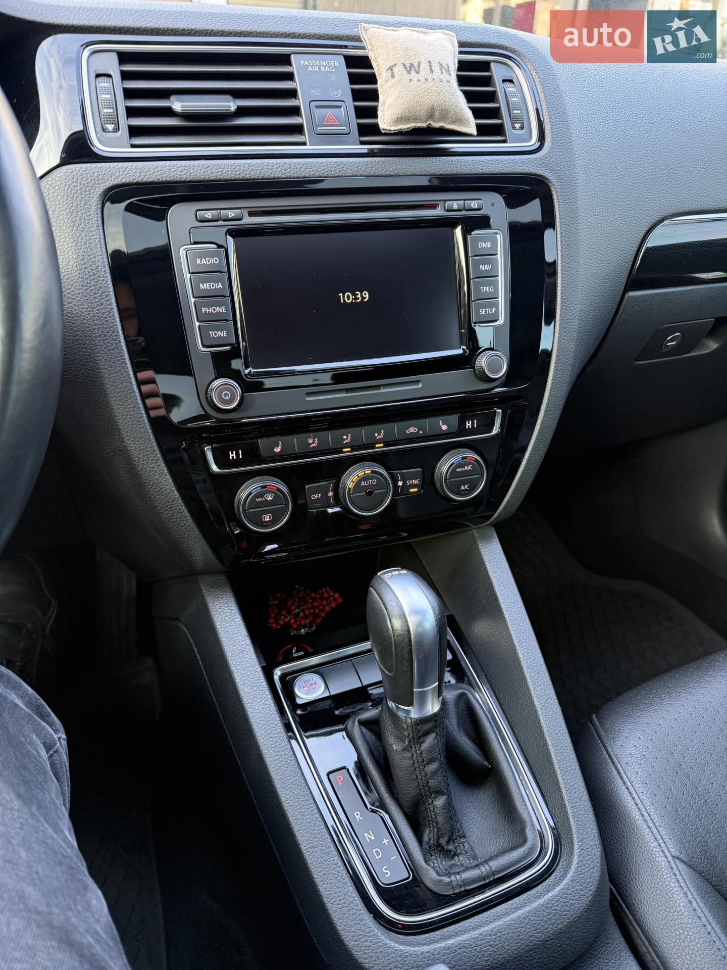 2015 Volkswagen Jetta - мініатюра 31