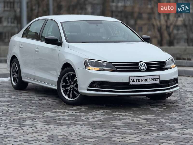 Volkswagen Jetta 2016