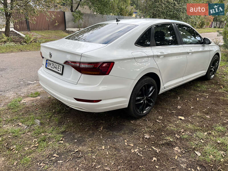 Седан Volkswagen Jetta 2018 в Талалаевке