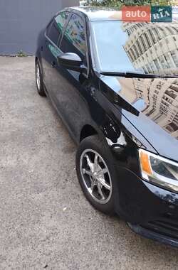 Седан Volkswagen Jetta 2015 в Києві