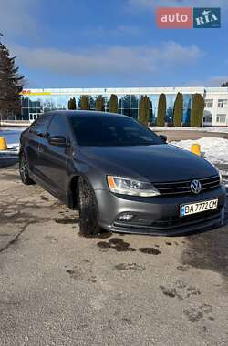 Седан Volkswagen Jetta 2015 в Кропивницком