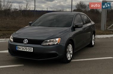 Седан Volkswagen Jetta 2013 в Запорожье