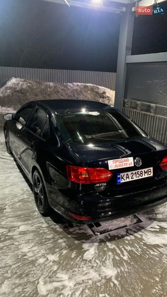 Седан Volkswagen Jetta 2012 в Житомире