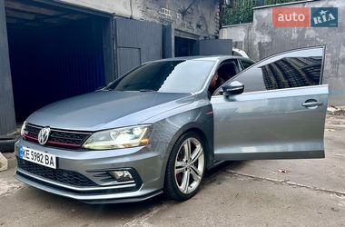 Седан Volkswagen Jetta 2016 в Києві
