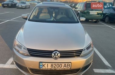 Седан Volkswagen Jetta 2013 в Борисполе