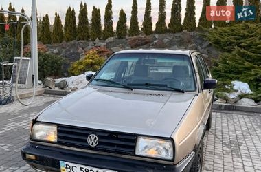 Седан Volkswagen Jetta 1990 в Мостиській