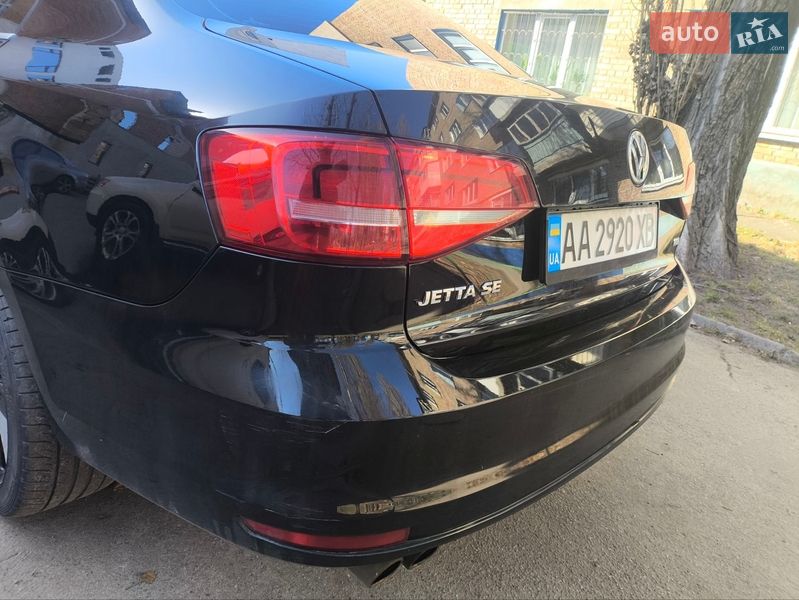 Седан Volkswagen Jetta 2015 в Киеве