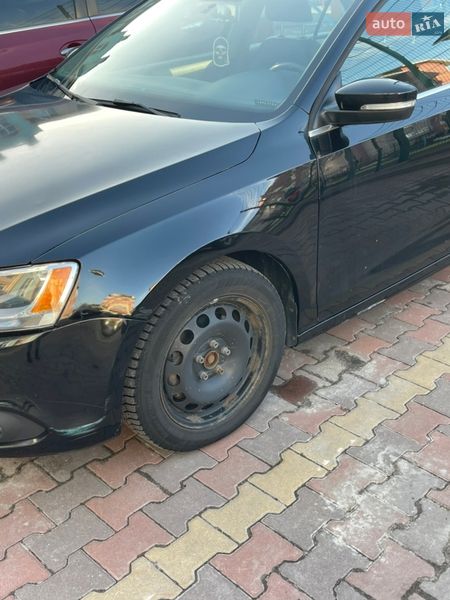 Седан Volkswagen Jetta 2013 в Гатном