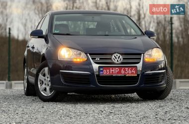 Седан Volkswagen Jetta 2010 в Дрогобичі