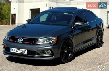 Седан Volkswagen Jetta 2015 в Запорожье