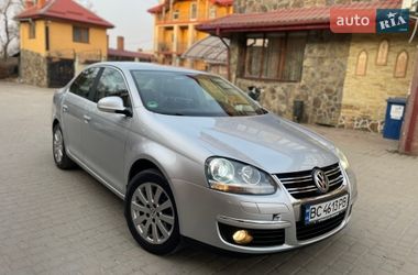 Седан Volkswagen Jetta 2006 в Львове