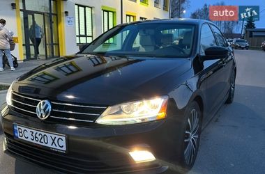 Седан Volkswagen Jetta 2016 в Львові