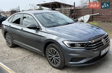 Седан Volkswagen Jetta 2020 в Львові