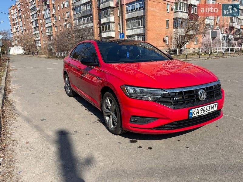 Седан Volkswagen Jetta 2018 в Киеве
