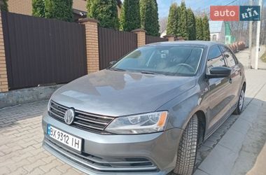 Седан Volkswagen Jetta 2015 в Хмельницькому