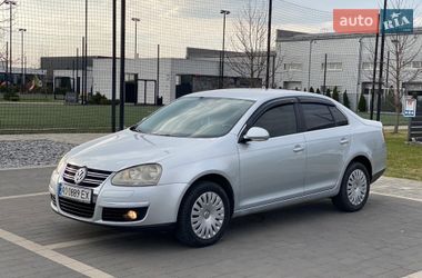 Седан Volkswagen Jetta 2007 в Мукачево