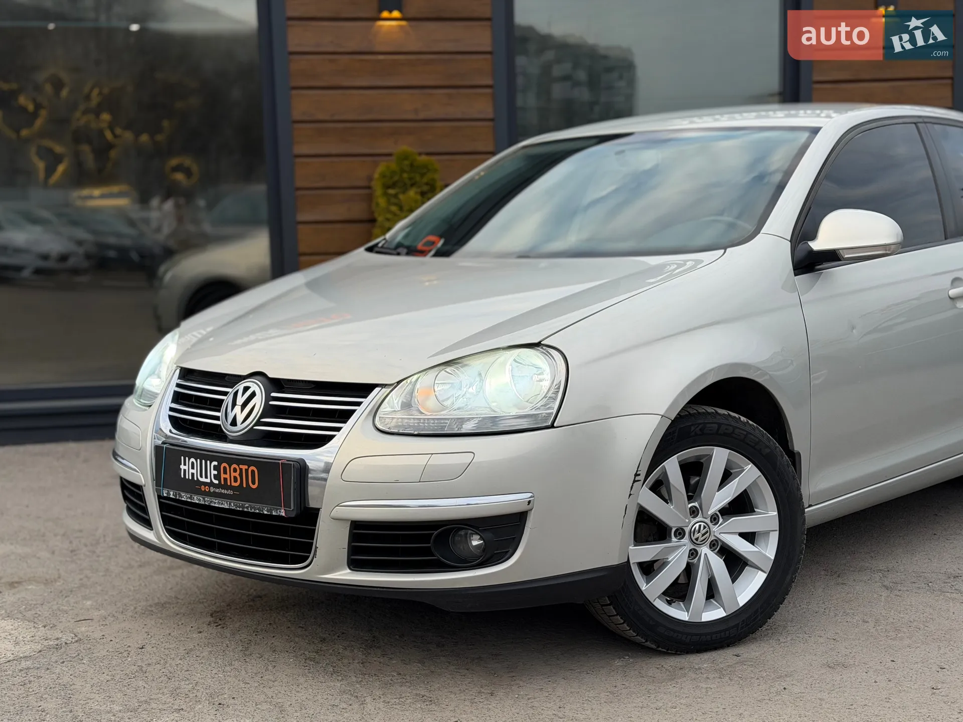 2010 Volkswagen Jetta - мініатюра 4