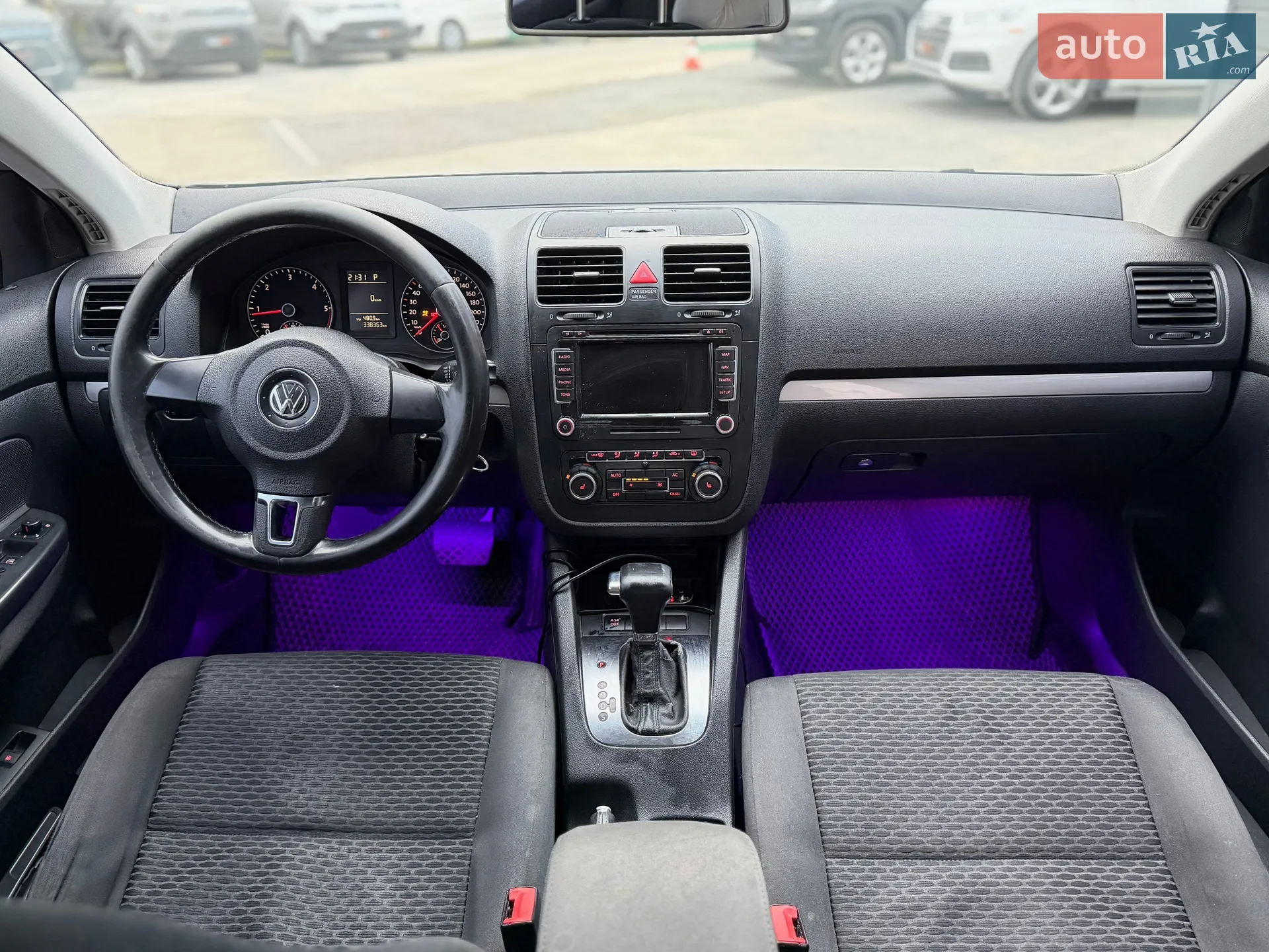 2010 Volkswagen Jetta - мініатюра 27