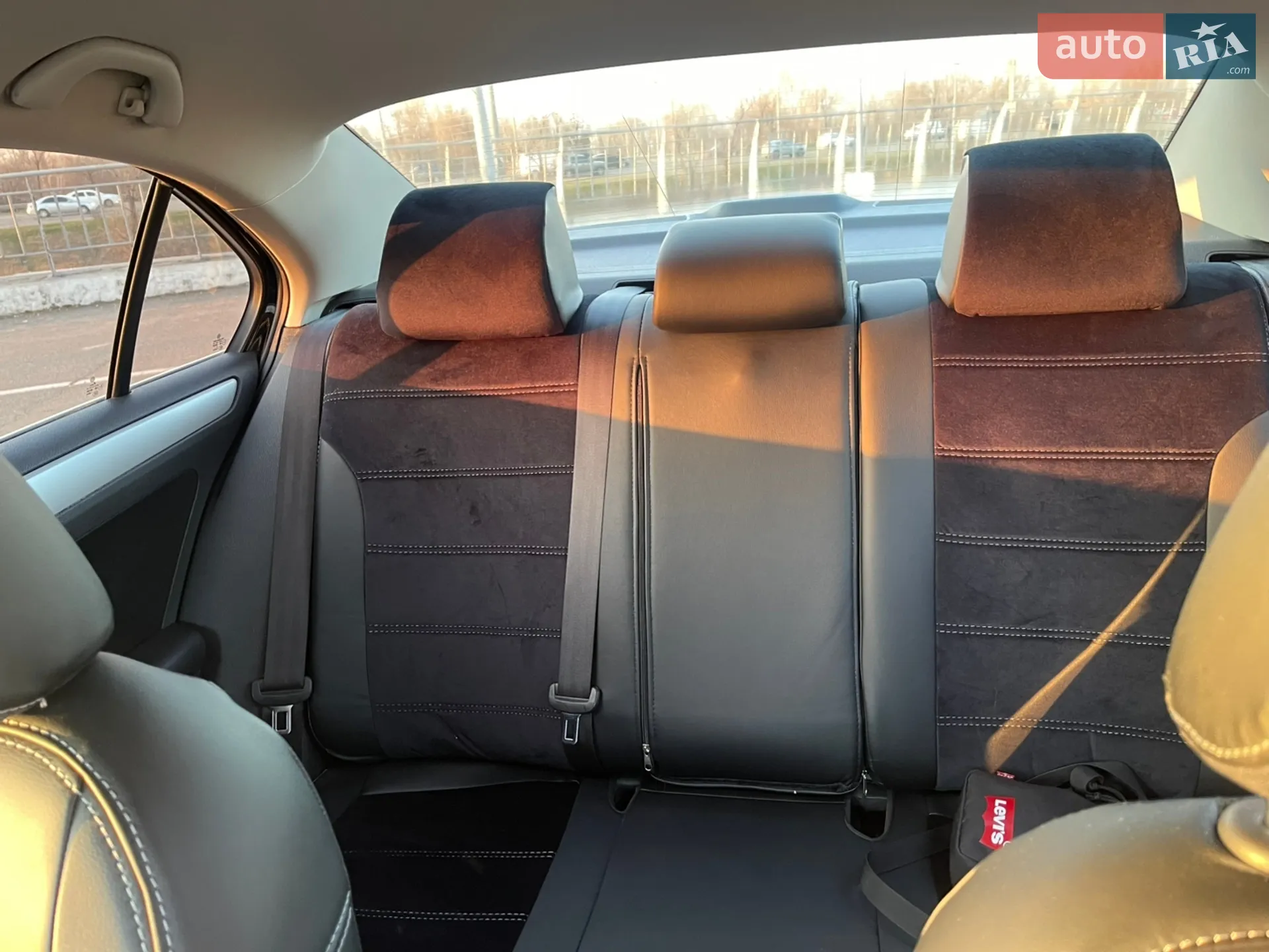 2013 Volkswagen Jetta - мініатюра 3