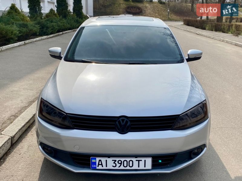 Volkswagen Jetta 2011