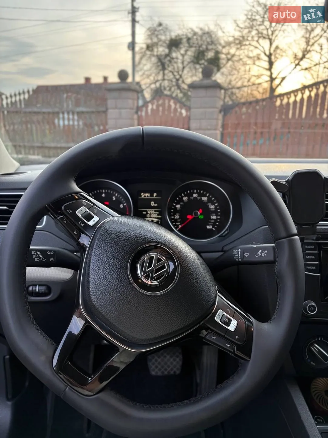 2017 Volkswagen Jetta - мініатюра 29