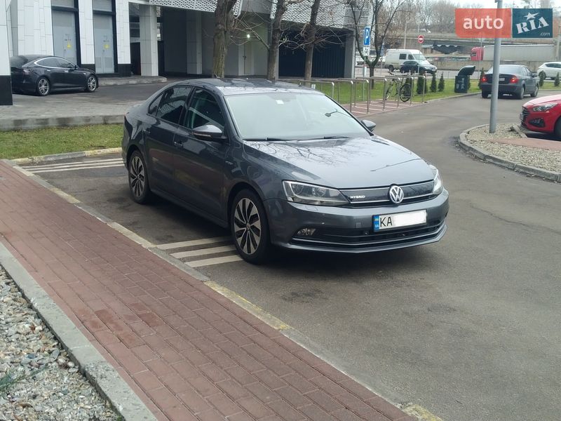 Volkswagen Jetta 2015