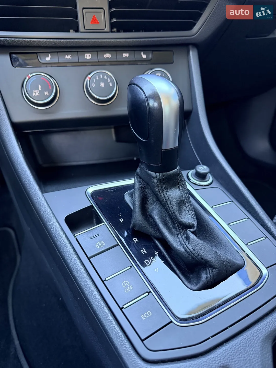 2018 Volkswagen Jetta - мініатюра 20
