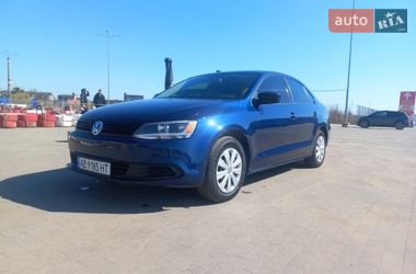 Седан Volkswagen Jetta 2014 в Виннице