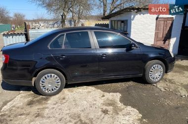 Седан Volkswagen Jetta 2008 в Києві